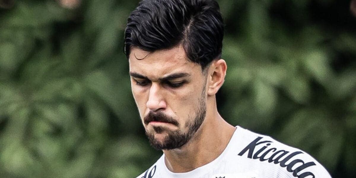 João Basso pode sair do Santos e é disputado por vários clubes (Foto: Reprodução/ Internet)