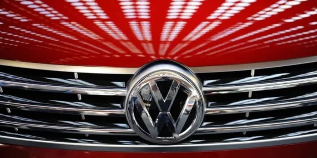 Guerra: Volkswagen derruba Chevrolet com 8 bilhões e vem com o mais barato do Brasil arrancar a Fiat do topo