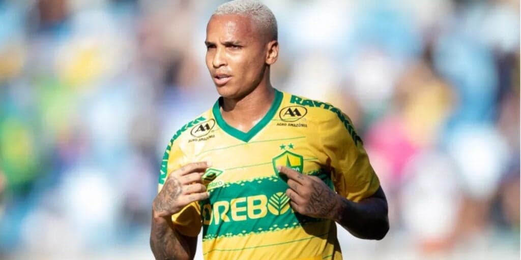 "É o primeiro da lista": O novo time de Deyverson confirmado por Benja com rasteira em Grêmio e Vasco