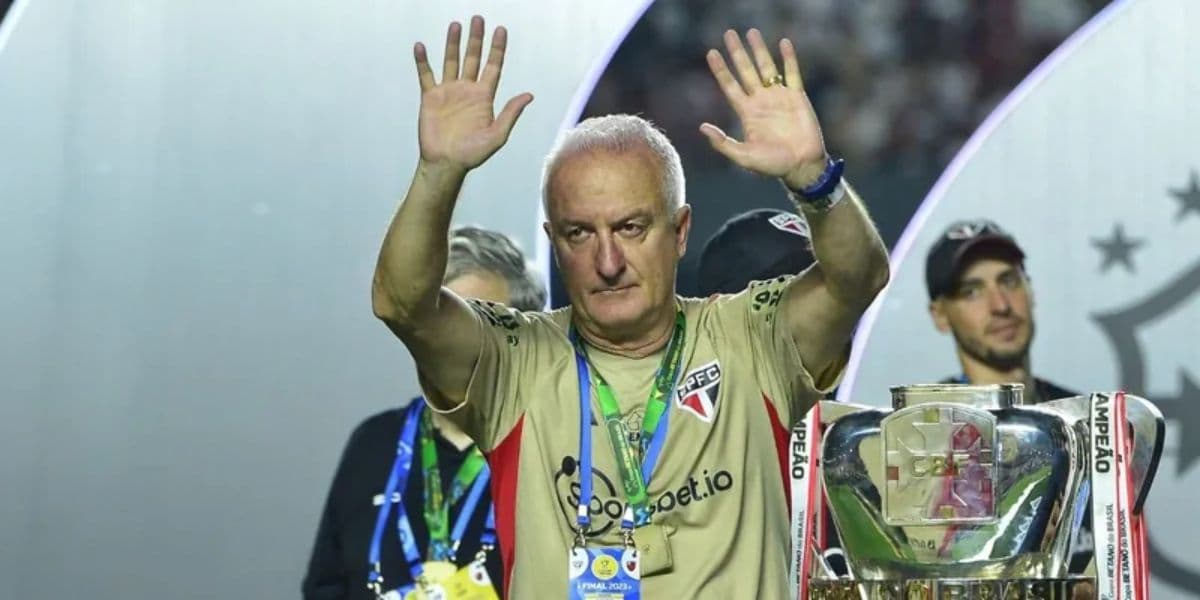 Dorival conquistou a primeira Copa do Brasil da história do São Paulo (Reprodução: Internet) Dorival conquistou a primeira Copa do Brasil da história do São Paulo (Reprodução: Internet)