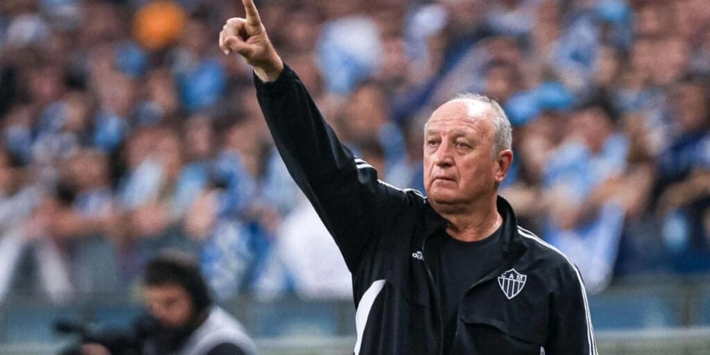 Dias contados, contrato até 2024: Felipão dá notícia de adeus no Atlético e cai como bomba: "Vou parar"
