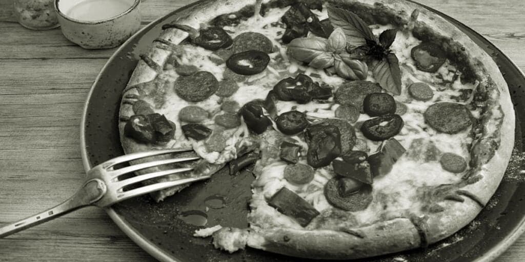 Falência, fechamento de 142 unidades e mais: O triste fim de pizzaria, churrascaria e +1 restaurante após anos