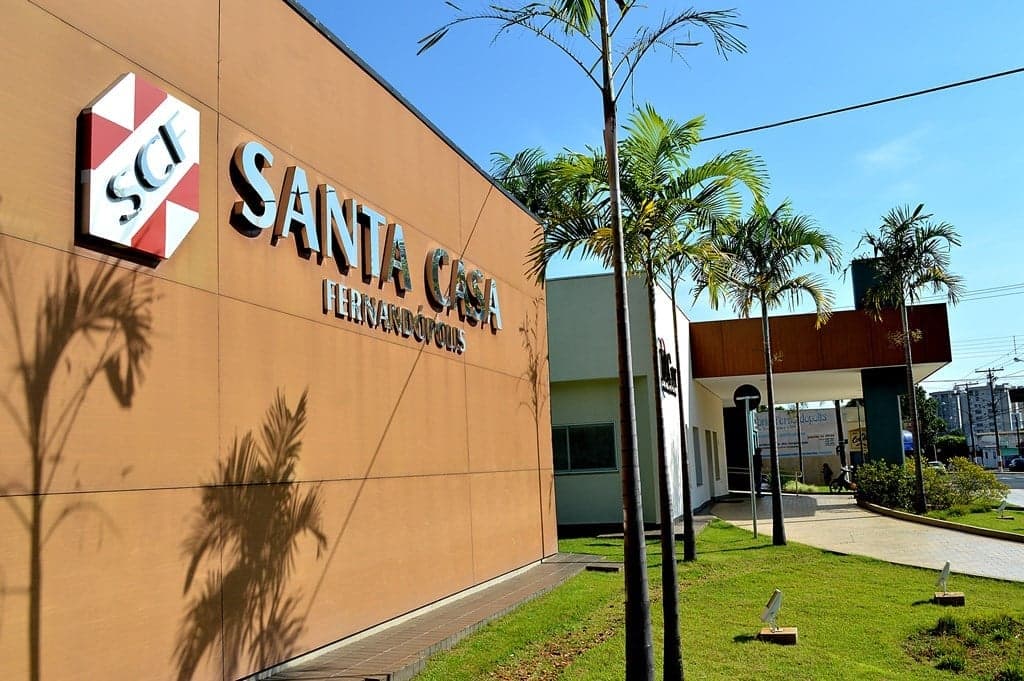 Santa Casa de Fernandópolis (Foto: Reprodução Internet) Santa Casa de Fernandópolis (Foto: Reprodução Internet)