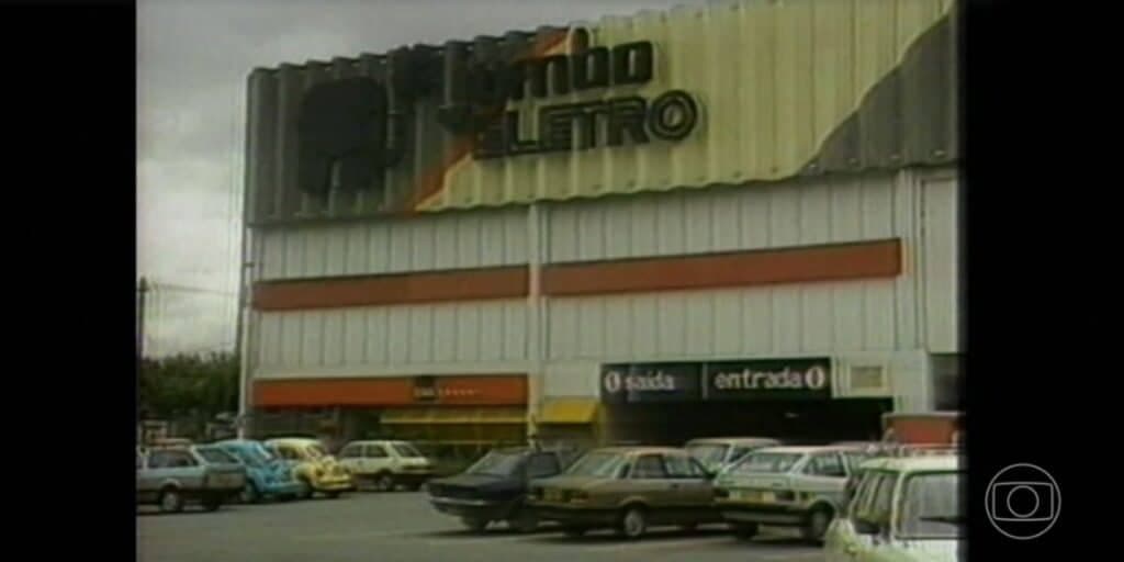 http://tvfoco.uai.com.br/wp-content/uploads/2015/05/Daniela-Mercury.jpg