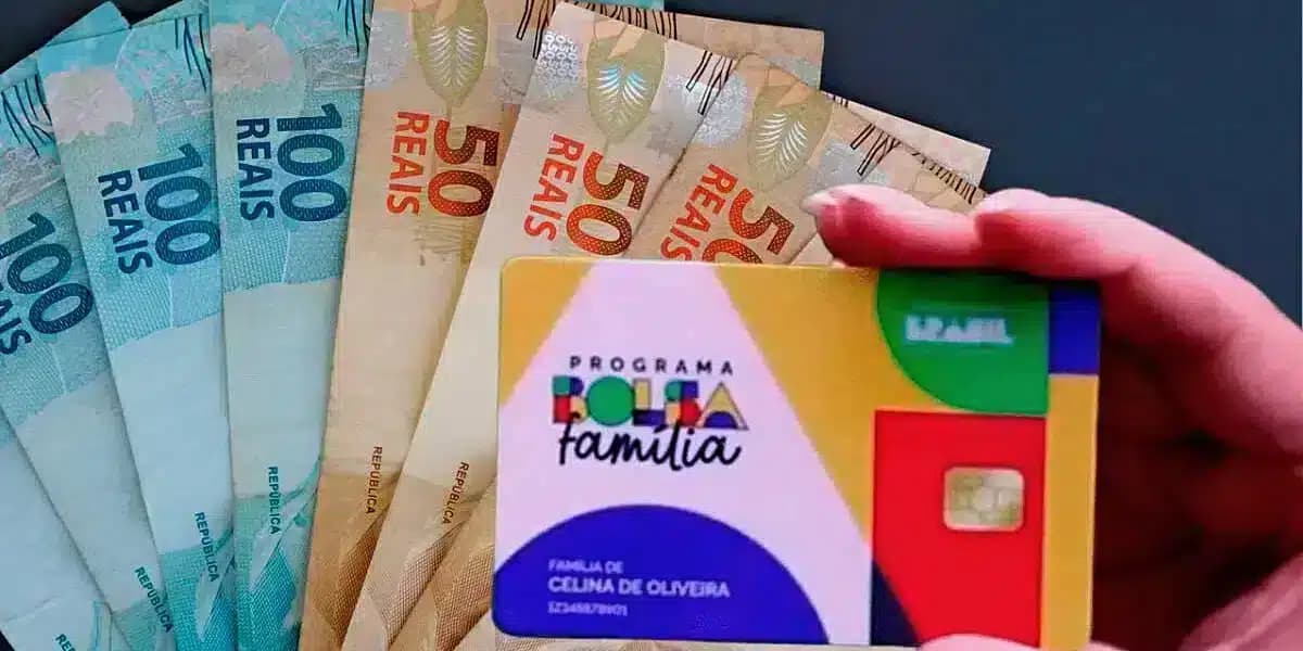 Programa Pé-de-meia é vinculado ao Bolsa Família (Foto: Reprodução/ Internet) Programa Pé-de-meia é vinculado ao Bolsa Família (Foto: Reprodução/ Internet)