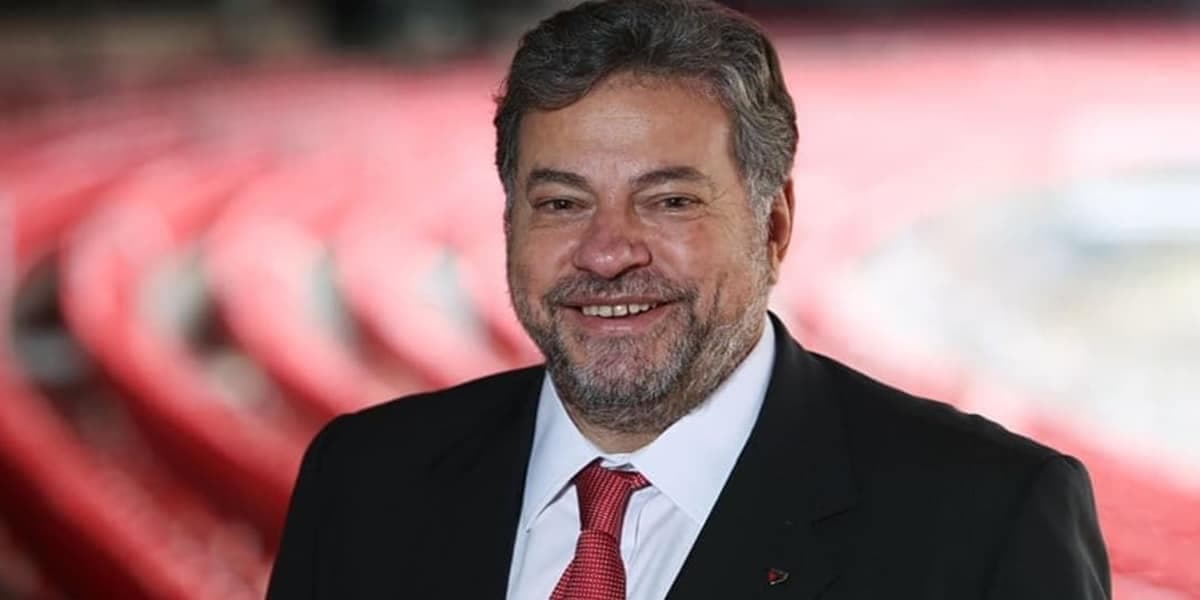 http://tvfoco.uai.com.br/wp-content/uploads/2015/05/Daniela-Mercury.jpg