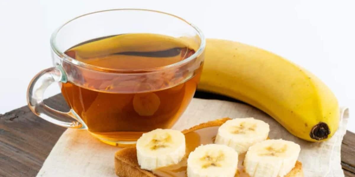 Chá de banana eficaz para emagrecer (Reprodução: Internet) Chá de banana eficaz para emagrecer (Reprodução: Internet)