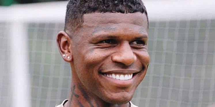 Arboleda tem chamado a atenção do Grêmio (Foto: Divulgação) Arboleda tem chamado a atenção do Grêmio (Foto: Divulgação)