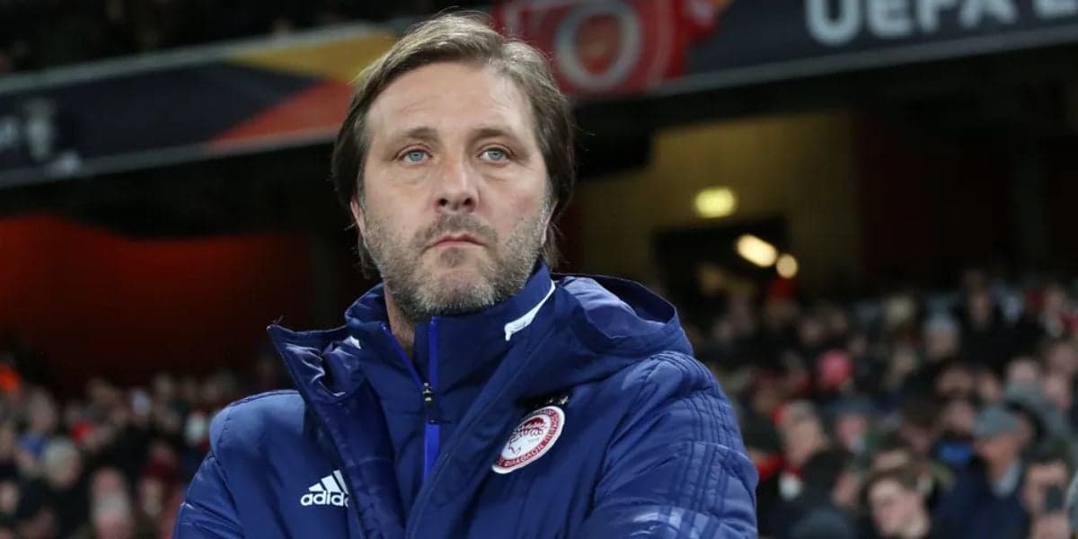 Pedro Martins, técnico do Olympiacos, está na mira do Botafogo — Foto: Getty Images Pedro Martins, técnico do Olympiacos, está na mira do Botafogo — Foto: Getty Images