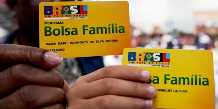 Nova lei confirmada no JN, benefício disparado e +: 3 viradas chegam do Bolsa Família agora em março