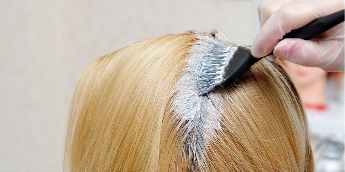 Loiras precisam ter paciência para mudar a cor do cabelo (Reprodução: Internet) Loiras precisam ter paciência para mudar a cor do cabelo (Reprodução: Internet)