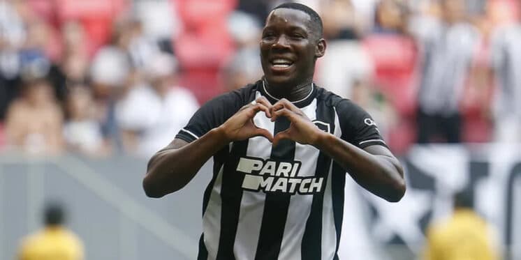 Patrick de Paula está perto de retornar ao Botafogo (Foto: Divulgação)