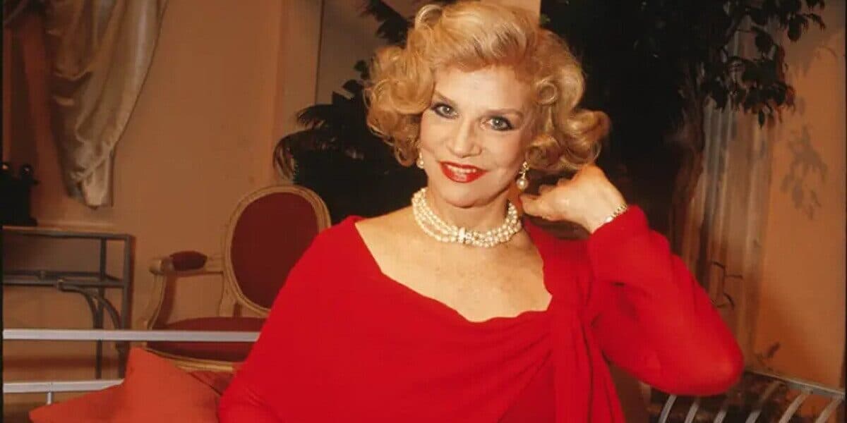 http://tvfoco.uai.com.br/wp-content/uploads/2015/05/Daniela-Mercury.jpg http://tvfoco.uai.com.br/wp-content/uploads/2015/05/Daniela-Mercury.jpg