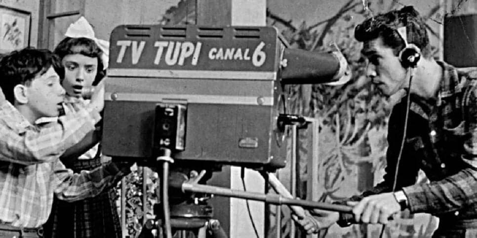 http://tvfoco.uai.com.br/wp-content/uploads/2015/05/Daniela-Mercury.jpg http://tvfoco.uai.com.br/wp-content/uploads/2015/05/Daniela-Mercury.jpg