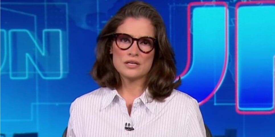 O terror de falência de varejista confirmado por Renata Vasconcellos no JN - Foto: Internet O terror de falência de varejista confirmado por Renata Vasconcellos no JN - Foto: Internet