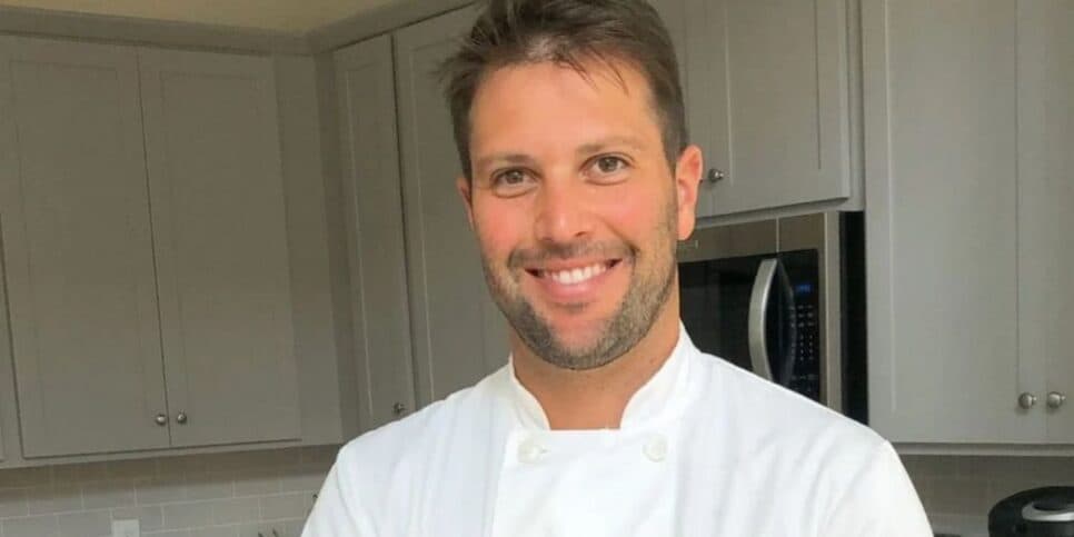 Gustavo Leão, que brilhou em Ti Ti Ti, virou chef de cozinha (Foto: Reprodução / Instagram) Gustavo Leão, que brilhou em Ti Ti Ti, virou chef de cozinha (Foto: Reprodução / Instagram)