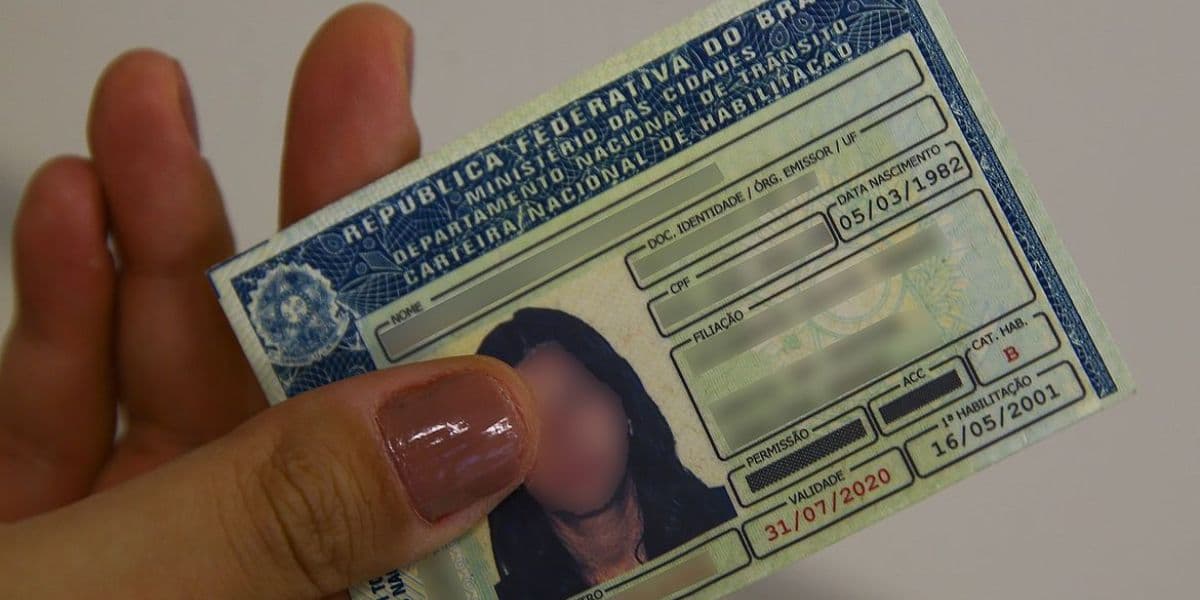 http://tvfoco.uai.com.br/wp-content/uploads/2015/05/Daniela-Mercury.jpg http://tvfoco.uai.com.br/wp-content/uploads/2015/05/Daniela-Mercury.jpg