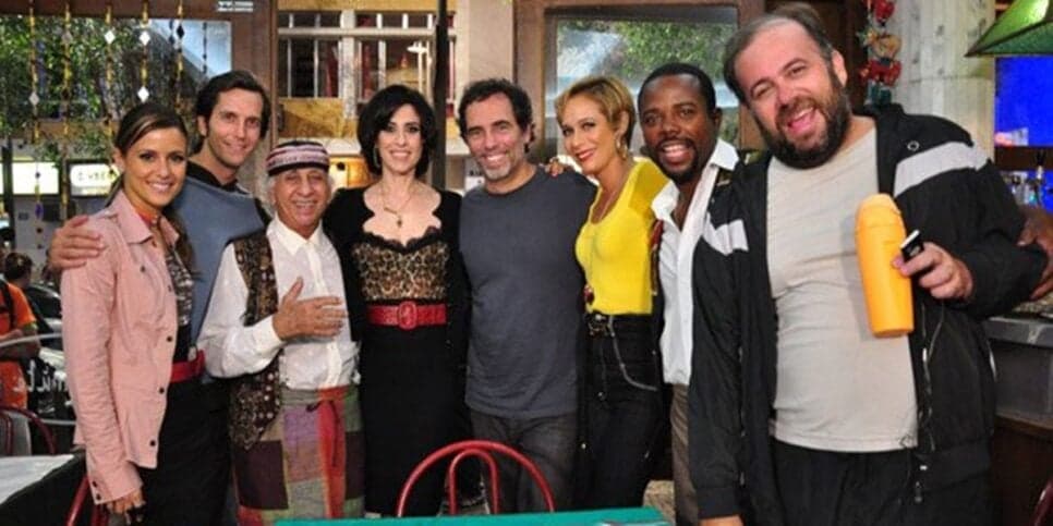 Elenco de Tapas & Beijos (Foto: Reprodução/ Globo) Elenco de Tapas & Beijos (Foto: Reprodução/ Globo)