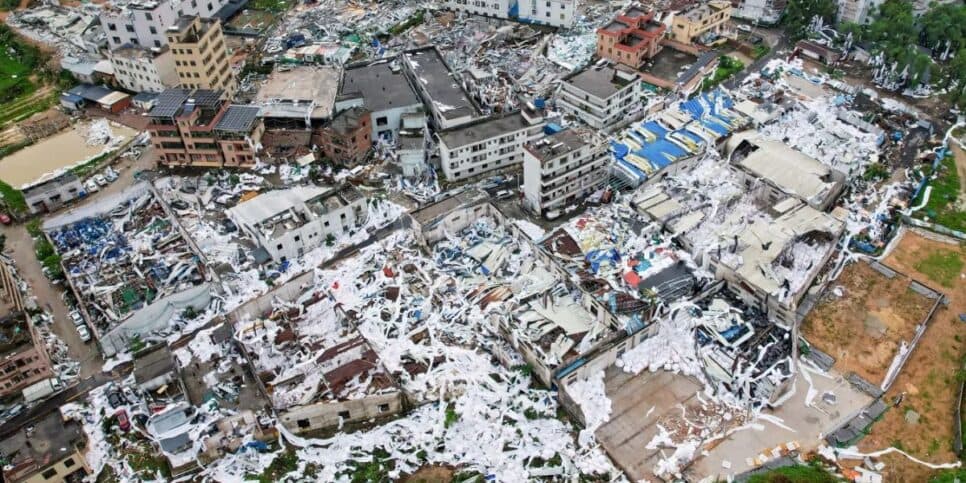 Cidade de Guangzhou é devastada após desastre natural (Reprodução/MetSul Meteorologia) Cidade de Guangzhou é devastada após desastre natural (Reprodução/MetSul Meteorologia)