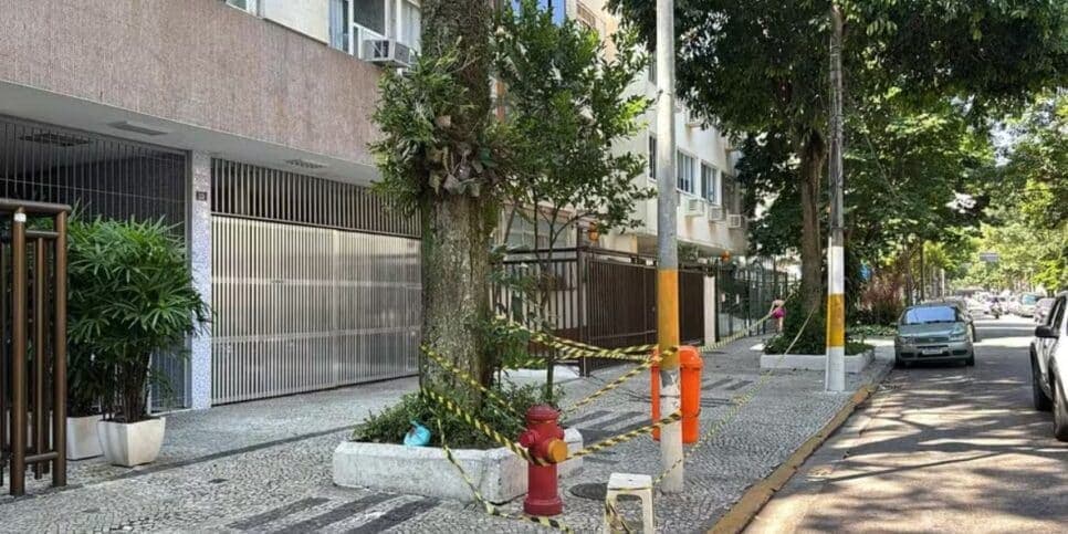 Local em que o porteiro morreu (Reprodução/G1) Local em que o porteiro morreu (Reprodução/G1)