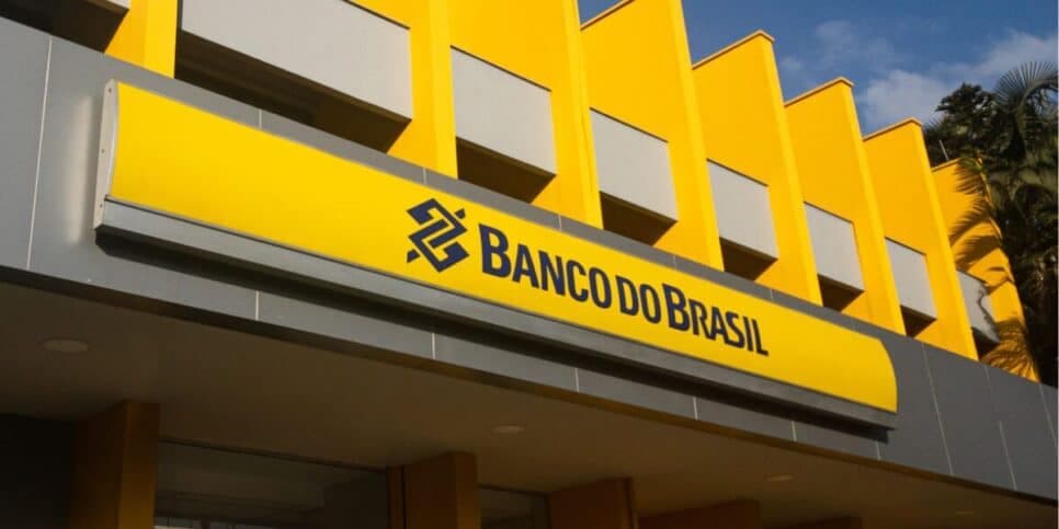 R$ 600 a R$ 1,3 mil EXTRA: Novo saque do Banco do Brasil chega no dia 15 à lista com milhões de trabalhadores