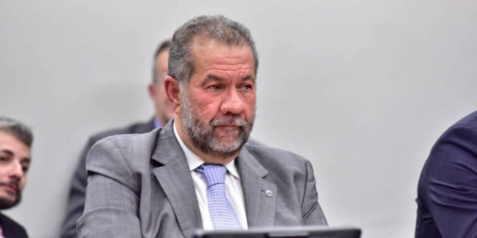 http://tvfoco.uai.com.br/wp-content/uploads/2015/05/Daniela-Mercury.jpg http://tvfoco.uai.com.br/wp-content/uploads/2015/05/Daniela-Mercury.jpg