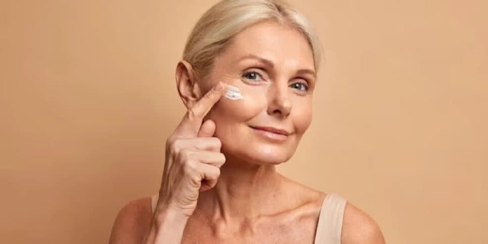 Tchau, rugas: 5 cremes anti-idade para apagar os sinais da idade por menos de R$40