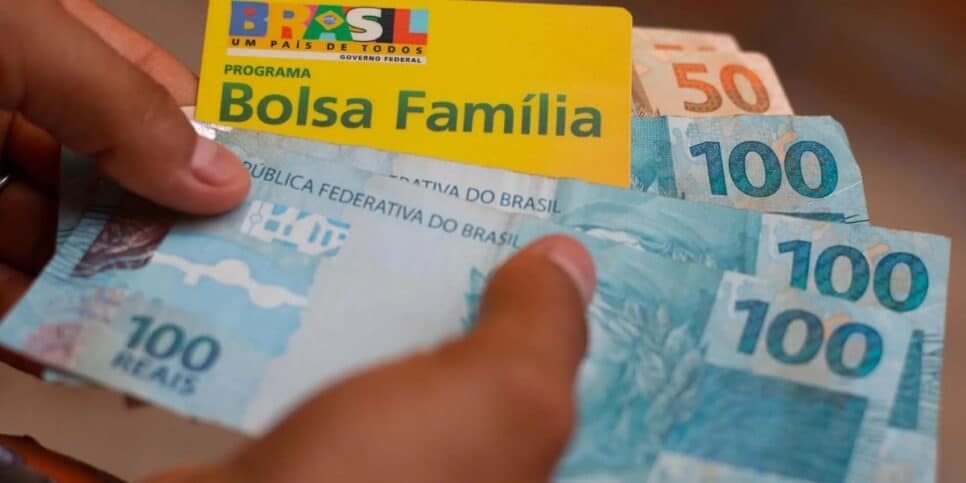 É real: A liberação do 13º do Bolsa Família com mais de R$ 2 bilhões e milhares em festa com pagamento