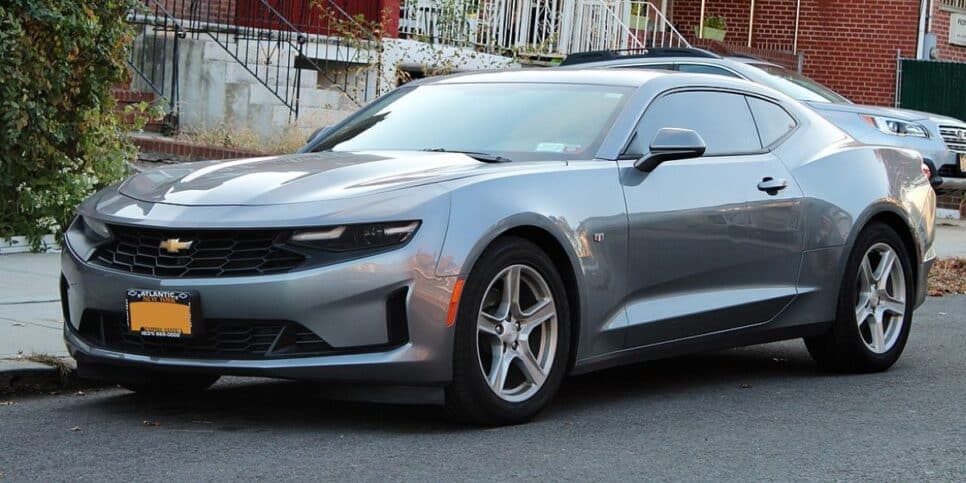 Chevrolet Camaro ficou famoso pelo filme Transformers e a música de Munhoz e Mariano (Reprodução: Chevrolet/Divulgação) Chevrolet Camaro ficou famoso pelo filme Transformers e a música de Munhoz e Mariano (Reprodução: Chevrolet/Divulgação)