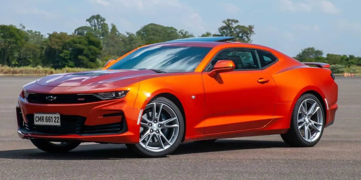 O Camaro também está na lista dos carros que não serão mais fabricados (Foto: Divulgação/Chevrolet)