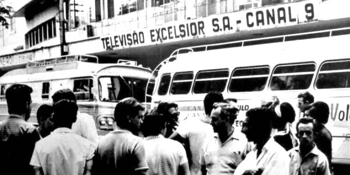 http://tvfoco.uai.com.br/wp-content/uploads/2015/05/Daniela-Mercury.jpg http://tvfoco.uai.com.br/wp-content/uploads/2015/05/Daniela-Mercury.jpg
