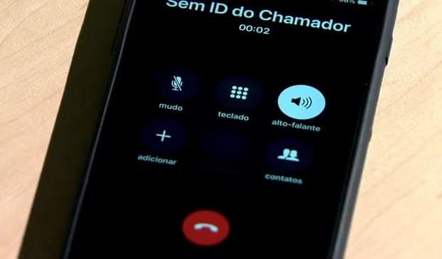 Anatel alerta para golpe que usa nome da agência para induzir clientes a trocar de operadora (Foto: Reprodução / Jornal Nacional)
Anatel alerta para golpe que usa nome da agência para induzir clientes a trocar de operadora (Foto: Reprodução / Jornal Nacional)