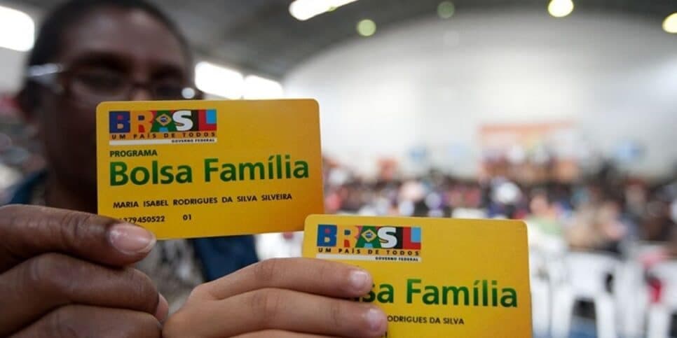 Beneficiários estão sem acreditar com VITÓRIA do Bolsa Família que acaba de chegar nesta quinta (25)