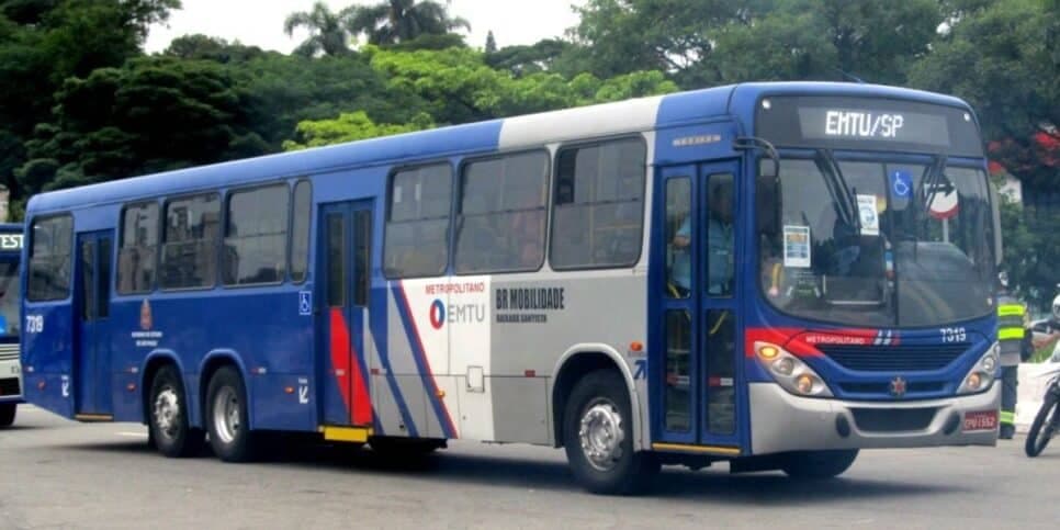 Suspensão relâmpago e 800 linhas atingidas: Paralisação total em serviço da EMTU é confirmada nos ônibus de SP