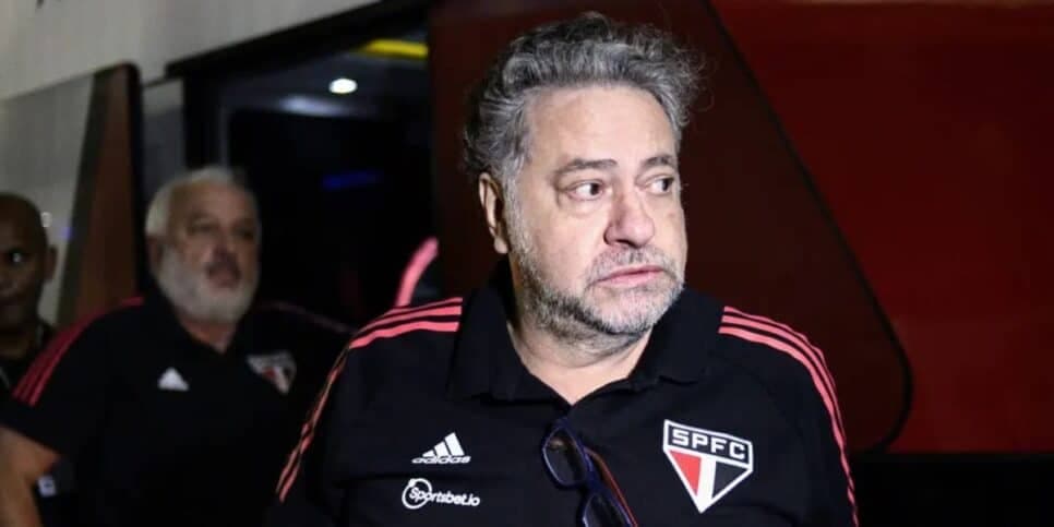 O presidente do clube de futebol Casares (Reprodução: Marcos Ribolli) O presidente do clube de futebol Casares (Reprodução: Marcos Ribolli)