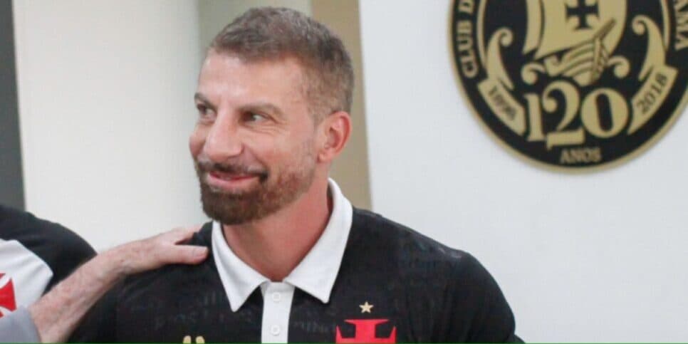 Veredito de Pedrinho: Pacotão de três reforços chega para salvar o Vasco após vexame contra o Atlético-MG
