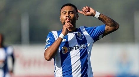 Atacante do FC Porto, Wendel Silva (Foto: Reprodução / Versus)
Atacante do FC Porto, Wendel Silva (Foto: Reprodução / Versus)