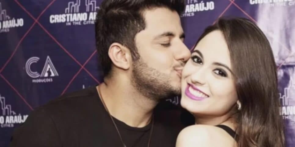 O cantor Cristiano Araújo e a namorada, Allana, que também faleceu (Foto: Instagram) O cantor Cristiano Araújo e a namorada, Allana, que também faleceu (Foto: Instagram)