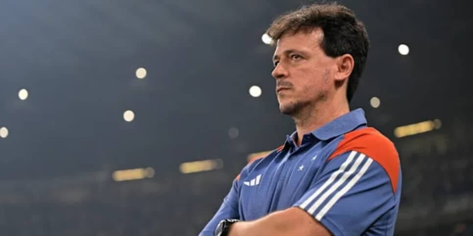 Cruzeiro: saída de Diniz e reforço de craque do Corinthians (Foto: Pedro Vilela/Getty Images) Cruzeiro: saída de Diniz e reforço de craque do Corinthians (Foto: Pedro Vilela/Getty Images)