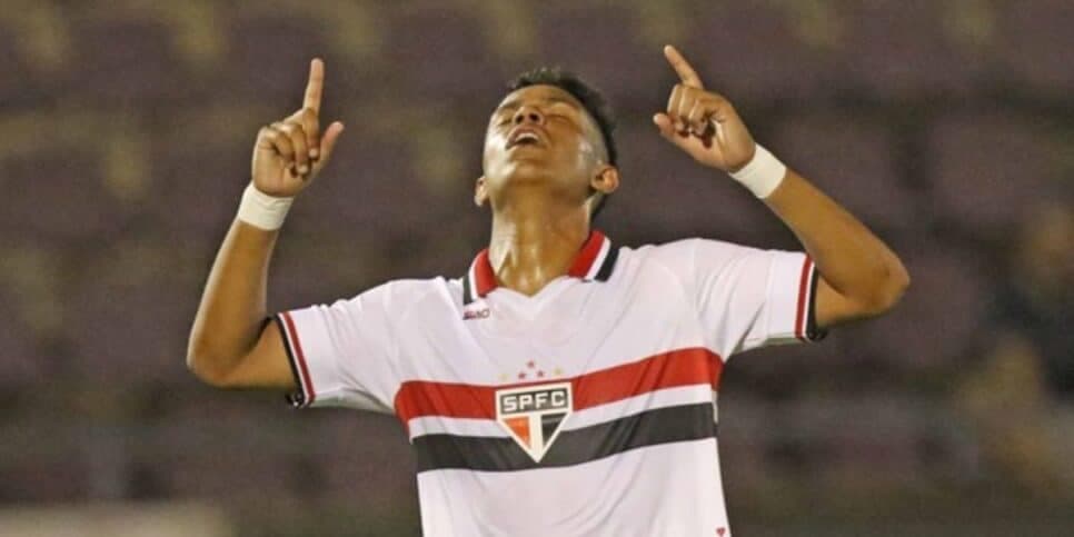 Ryan Francisco é o artilheiro do São Paulo sub20 (Reprodução: Célio Messias) Ryan Francisco é o artilheiro do São Paulo sub20 (Reprodução: Célio Messias)