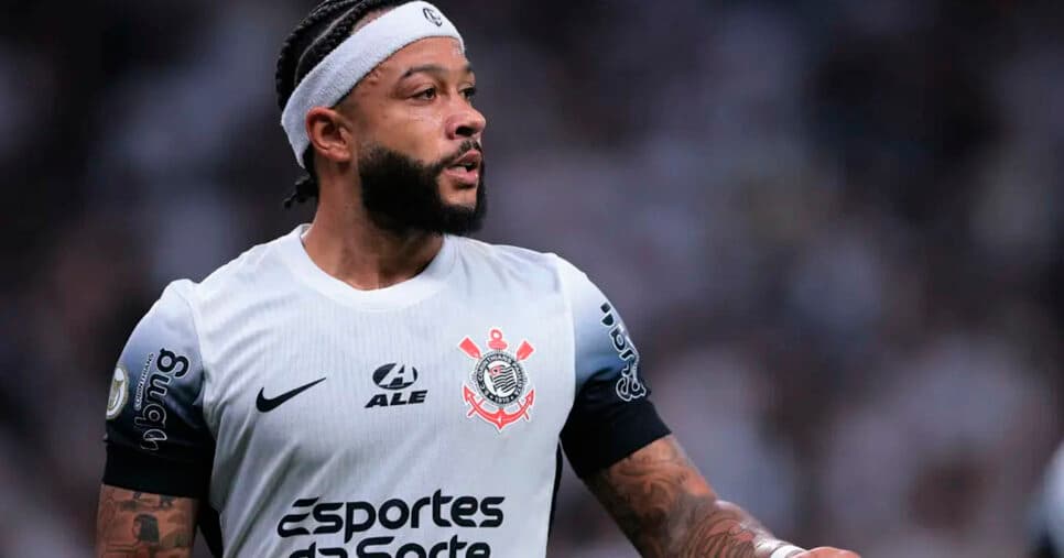 Pra jogar com Depay: Augusto Melo conquista +2 reforços pra salvar o Corinthians em 2025