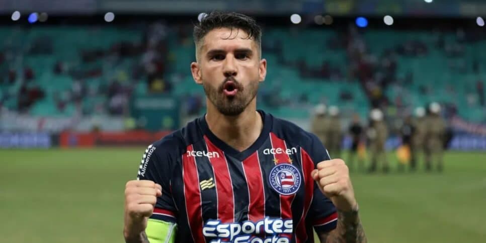 Everaldo é um dos atacantes da equipe (Reprodução: Felipe Oliveira) Everaldo é um dos atacantes da equipe (Reprodução: Felipe Oliveira)