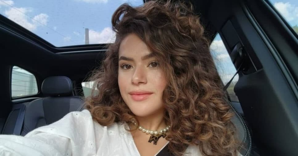 Com apenas 22 anos, Maisa acumula fortuna e valores são expostos por veículo da Globo