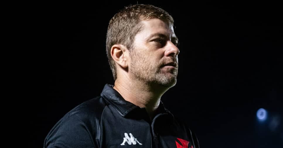 Pedrinho ciente: Rafael Paiva arma vingança contra o Vasco para comandar outro time da série A em 2025