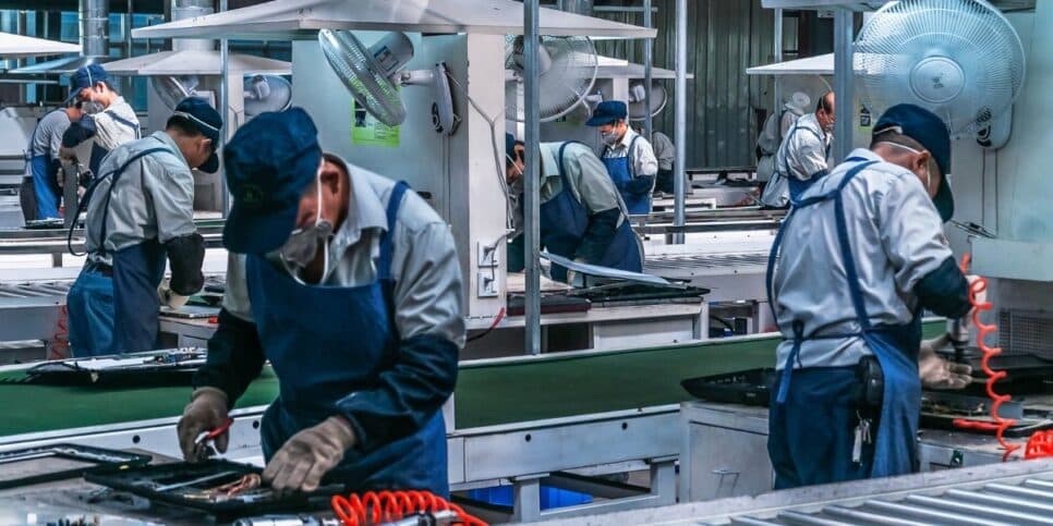 Salário Mínimo, CLT, Feriado, INSS Salário Mínimo, CLT, Feriado, INSS
