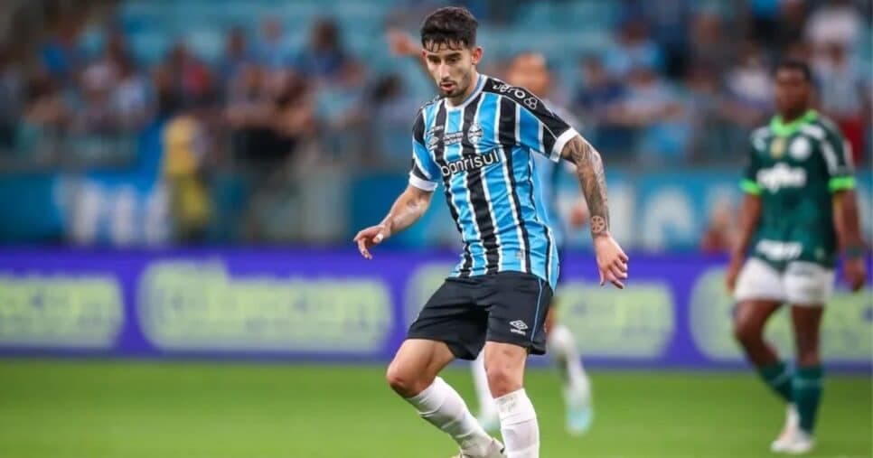 Villasanti permanece no Grêmio (Reprodução: Lucas Uebel) Villasanti permanece no Grêmio (Reprodução: Lucas Uebel)