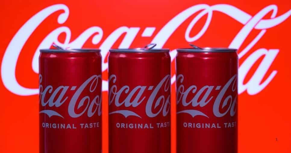 Coca-Cola realizou um grande Recall na Bélgica (Foto Reprodução/BBC) Coca-Cola realizou um grande Recall na Bélgica (Foto Reprodução/BBC)