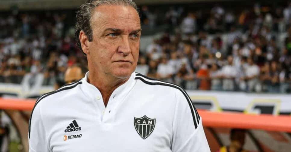 Desfecho de Hulk e craque de R$ 60M vetado: Cuca crava 2 reviravoltas no Atlético-MG em 2025
