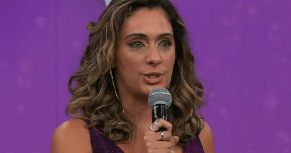 Apresentadora da Band comenta sobre momentos terríveis (Foto: Reprodução/Band)