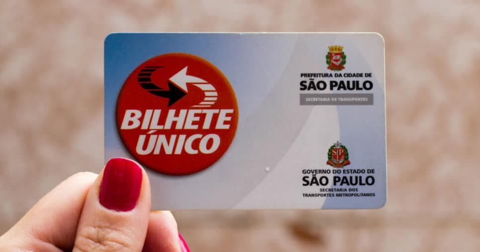 SPTrans: O Bilhete Único é bloqueado se outra pessoa usar?